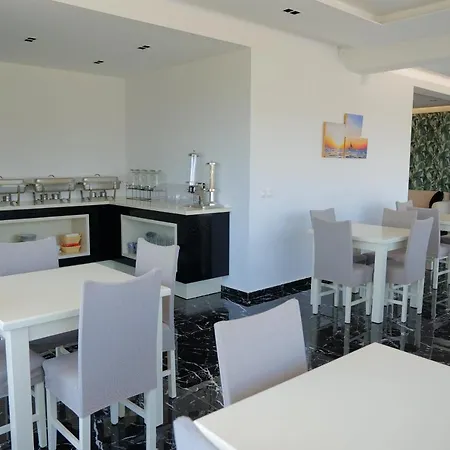 Hotel Golden Berden Boutique Hotel *