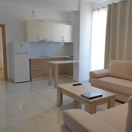 Golden Berden Boutique Hotel ساراندا