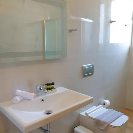 Golden Berden Boutique Hotel
